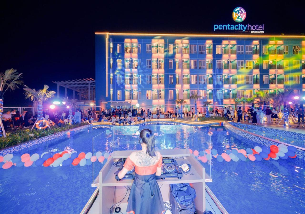 Pentacity Hotel Balikpapan Exterior photo