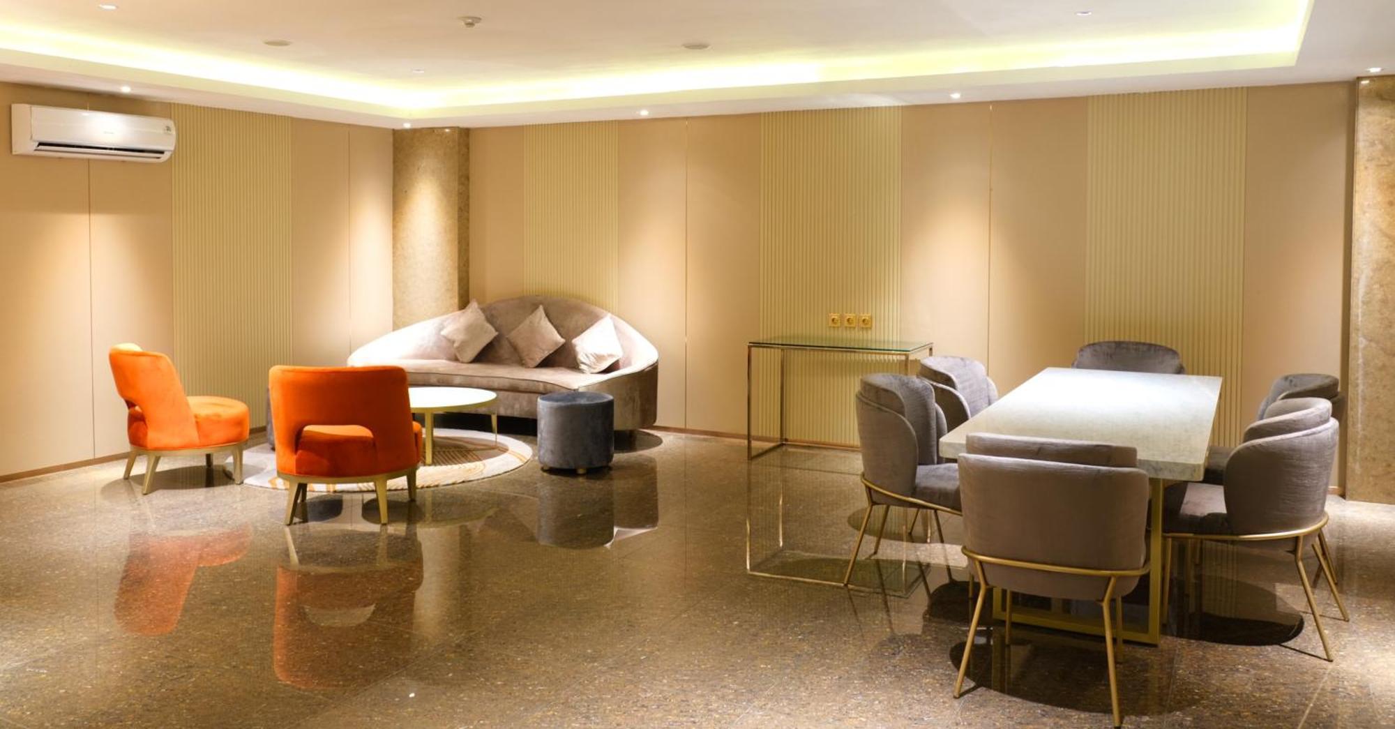 Pentacity Hotel Balikpapan Exterior photo